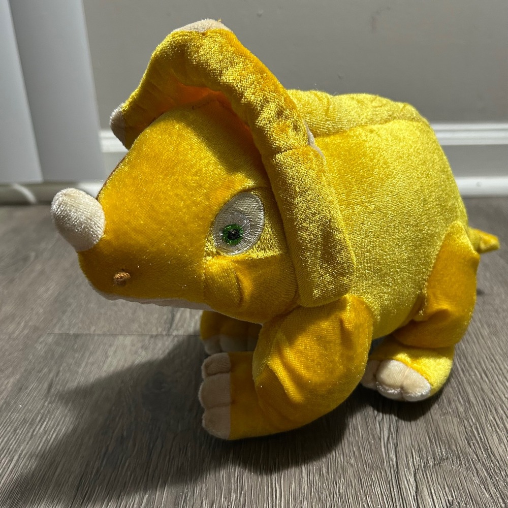 The Land Before Time Cera Plush 8" Yellow Triceratops Dinosaur Vintage Kelly Toy